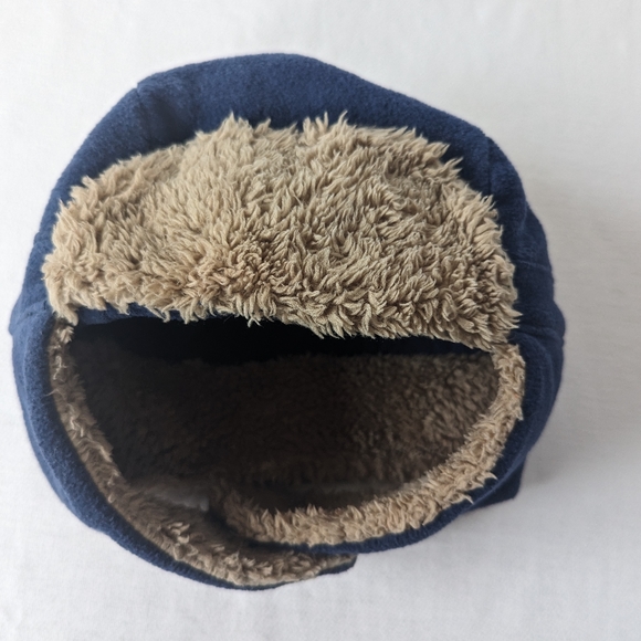 Baby Gap Over Ears Chin Strap Winter Hat Size M/L - Picture 5 of 5